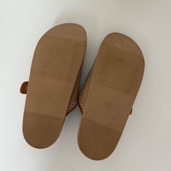Universal Thread Raffia Sandals Size 8 - Picture 2 of 2